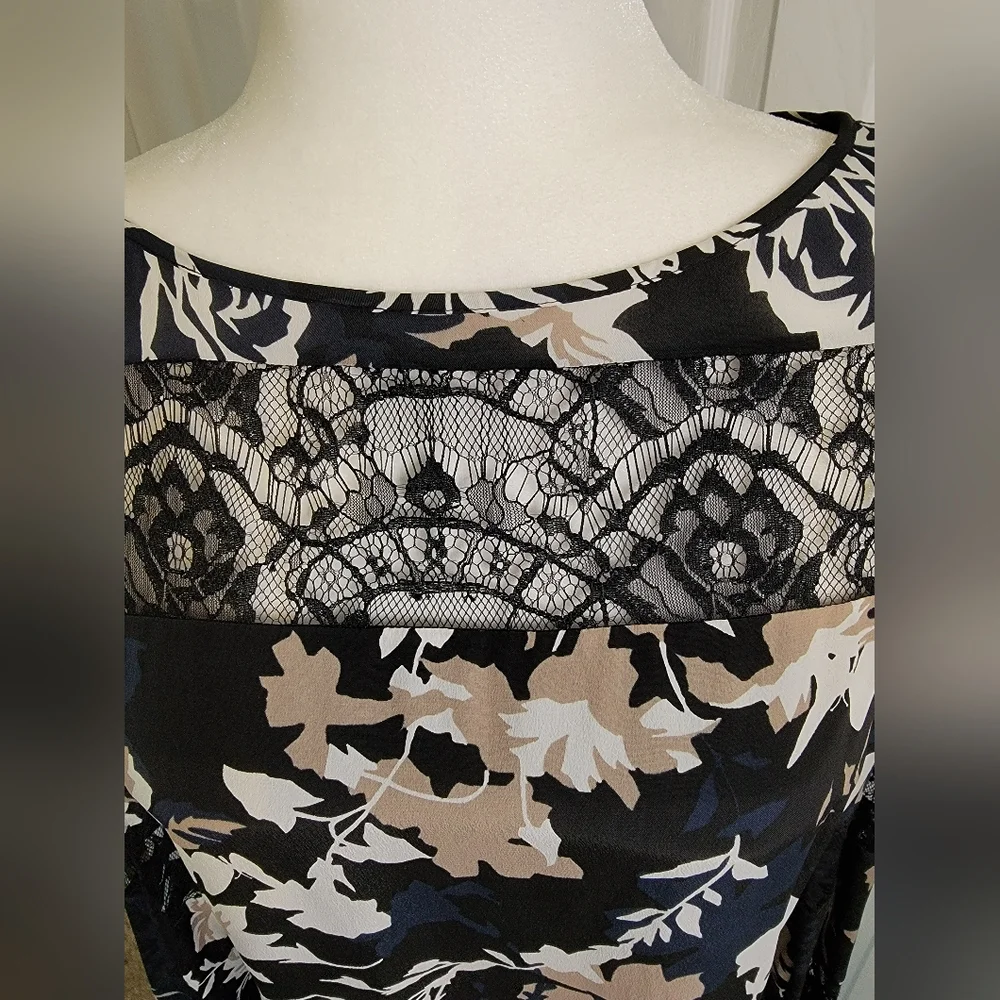 Patricia Pepe Floral Dress Sz. 42 - Picture 2 of 7